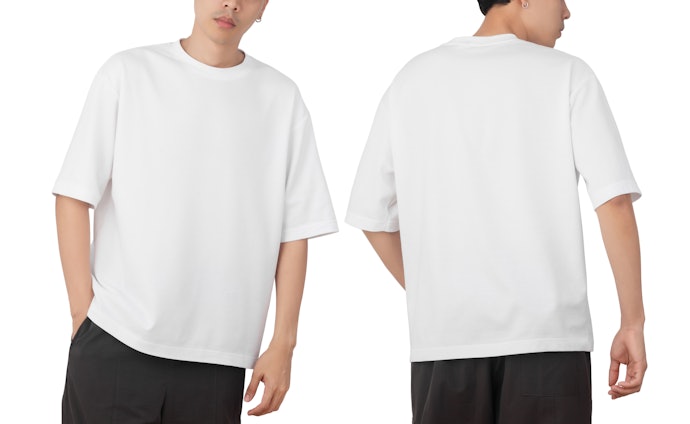 เสื้อ Oversize ใส่กับอะไรดี