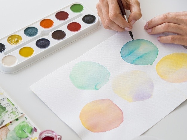 เทคนิคการใช้สีน้ำแบบง่าย ๆ สำหรับผู้เริ่มต้น