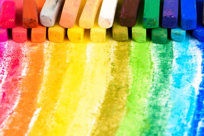 สีชอล์กน้ำมันเหมาะกับงานศิลปะแบบใด