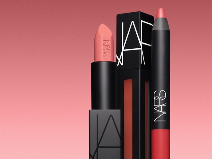 ลิปสติก NARS สีสันเด่นชัดที่ครองใจผู้หญิง