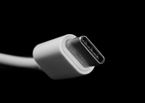 USB Type-C จำเป็นแค่ไหน