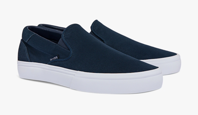 เลือกรองเท้า Lacoste แบบ Slip On สำหรับวันสบาย ๆ