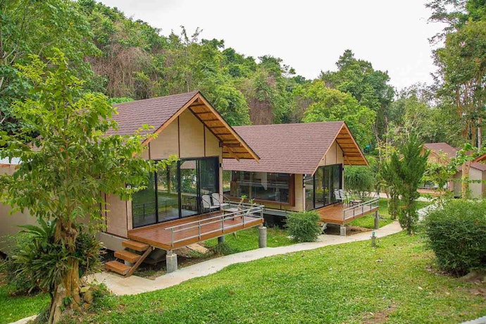 เลือกที่พักเกาะลันตา ติดทะเลที่มีห้องพักแบบวิลล่าหรือบังกะโลสำหรับผู้ที่เดินทางพร้อมครอบครัว