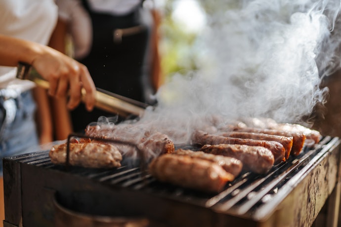 เลือกที่พักเขาใหญ่ กางเต้นท์ ที่มีบริการปิ้งย่าง BBQ หรือหมูกระทะ