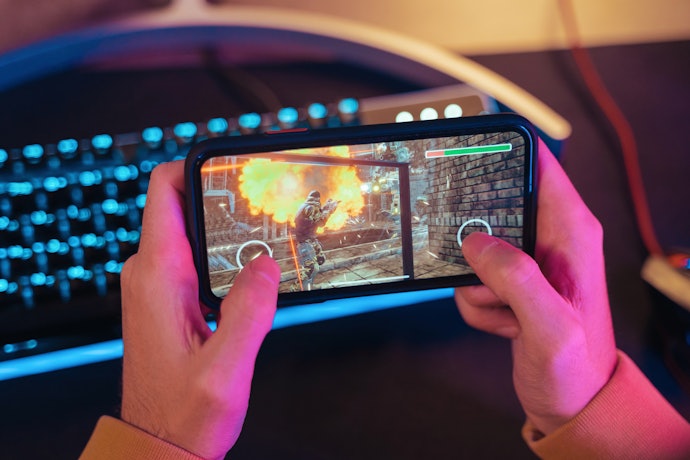 เลือกมือถือเกมมิ่งโดยเฉพาะที่มี CPU / RAM / ROM สูงเพียงพอกับเกมที่เล่น