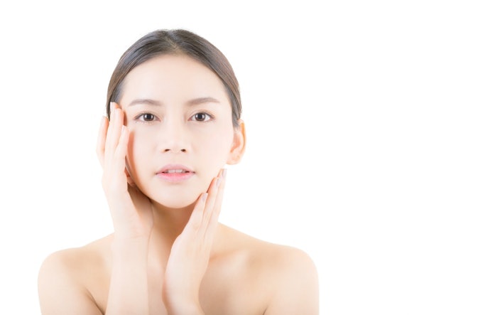 Raw Collagen มีพลังในการเพิ่มความชุ่มชื้นและดูดซึมลงผิวได้อย่างดีเยี่ยม