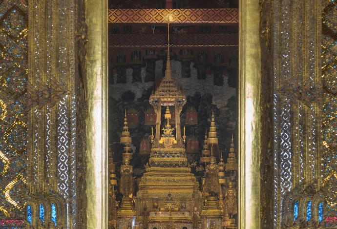 เครื่องทรงฤดูร้อน
