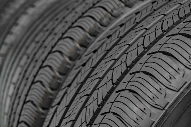 หากเน้นเรื่องความเงียบในห้องโดยสาร ควรเลือกยางแบบคอมฟอร์ท (Comfort Tire) ที่มีดอกยางลายละเอียด