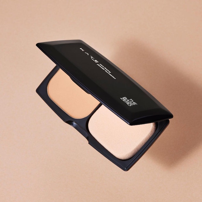 KATE Zero Feeling Powder Foundation