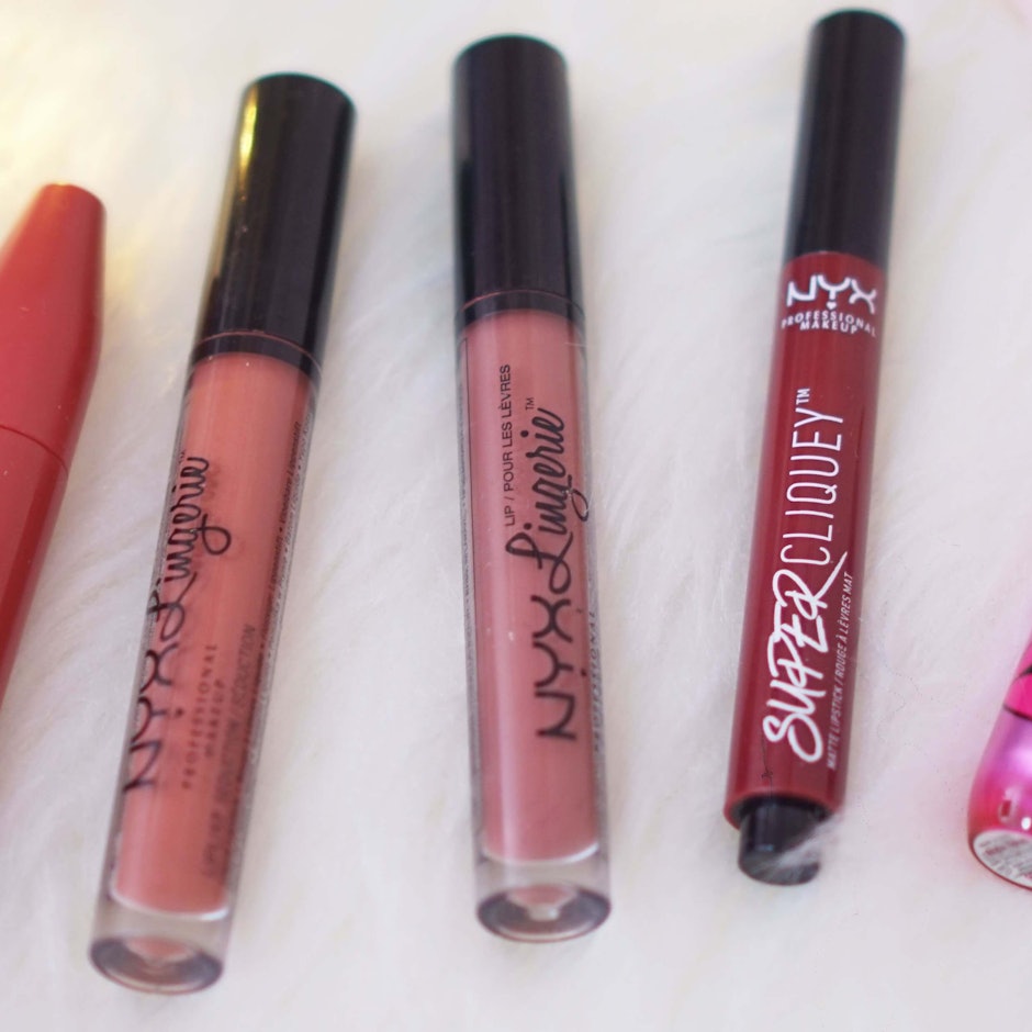 ลิปแมตต์ 7 สีทาแล้วปังที่สาว ๆ ควรมีติดโต๊ะเครื่องแป้ง