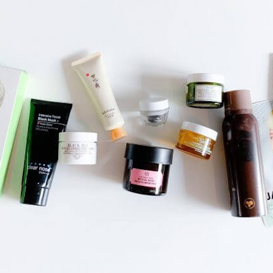 แนะนำ 10 มาส์กหน้ากู้ผิวด่วน! โดย Namnena beauty