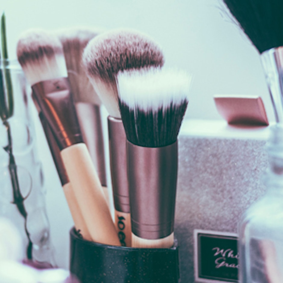 แนะนำเครื่องสำอางคุมมัน ต้อนรับฤดูร้อน