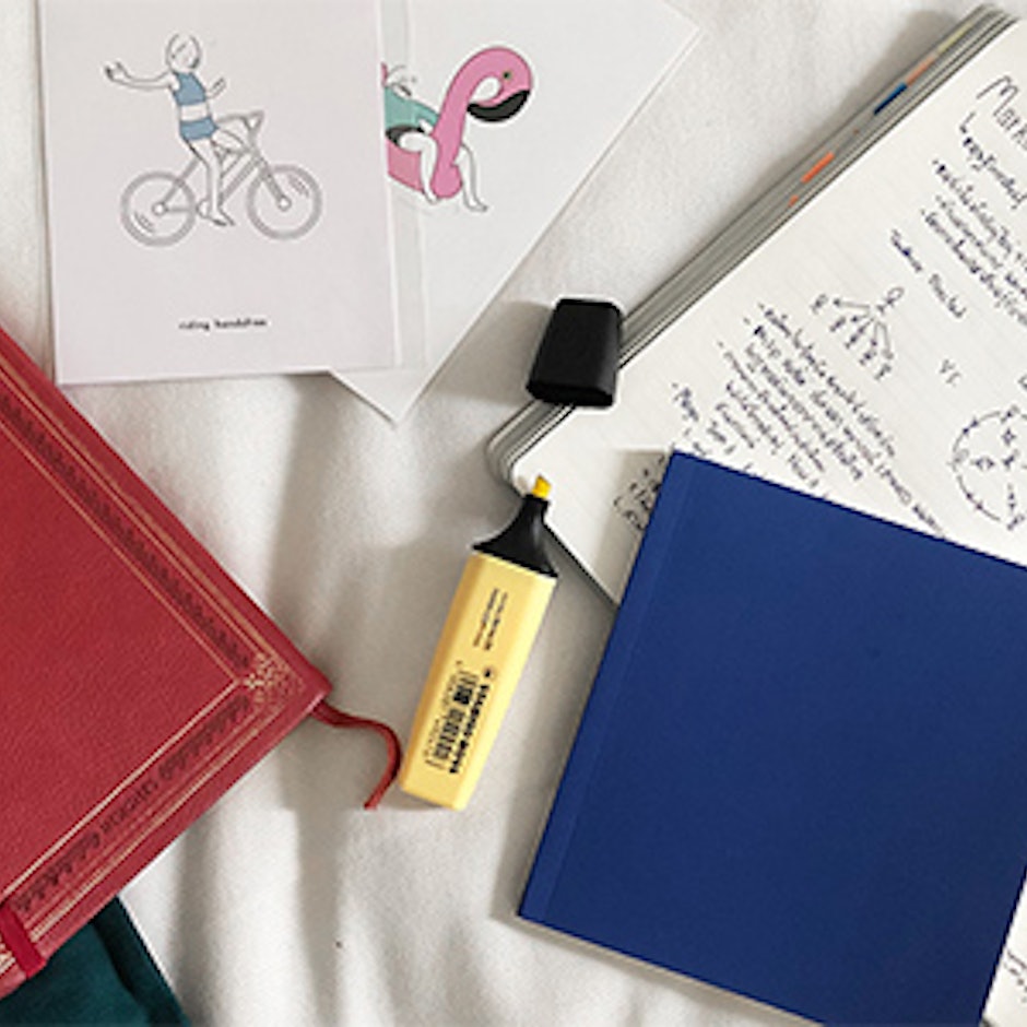 จดเลคเชอร์ให้น่าอ่าน สอบผ่านได้ง่าย ๆ ด้วยอุปกรณ์ 7 อย่าง