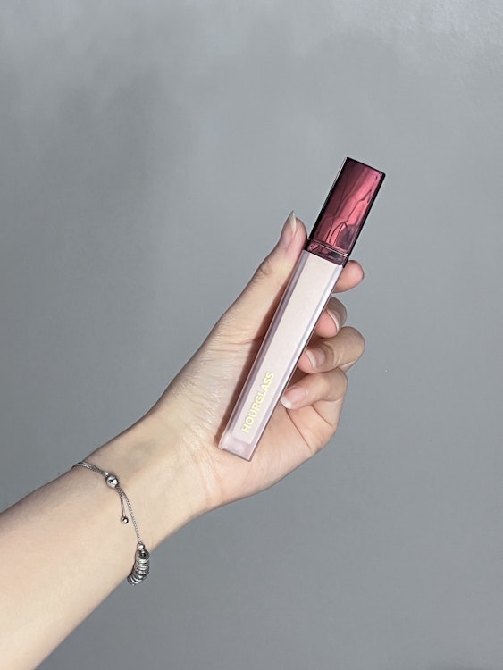 HOURGLASS Vanish Airbrush Concealer Translation missing: th.activerecord.decorators.item_part_image/alt