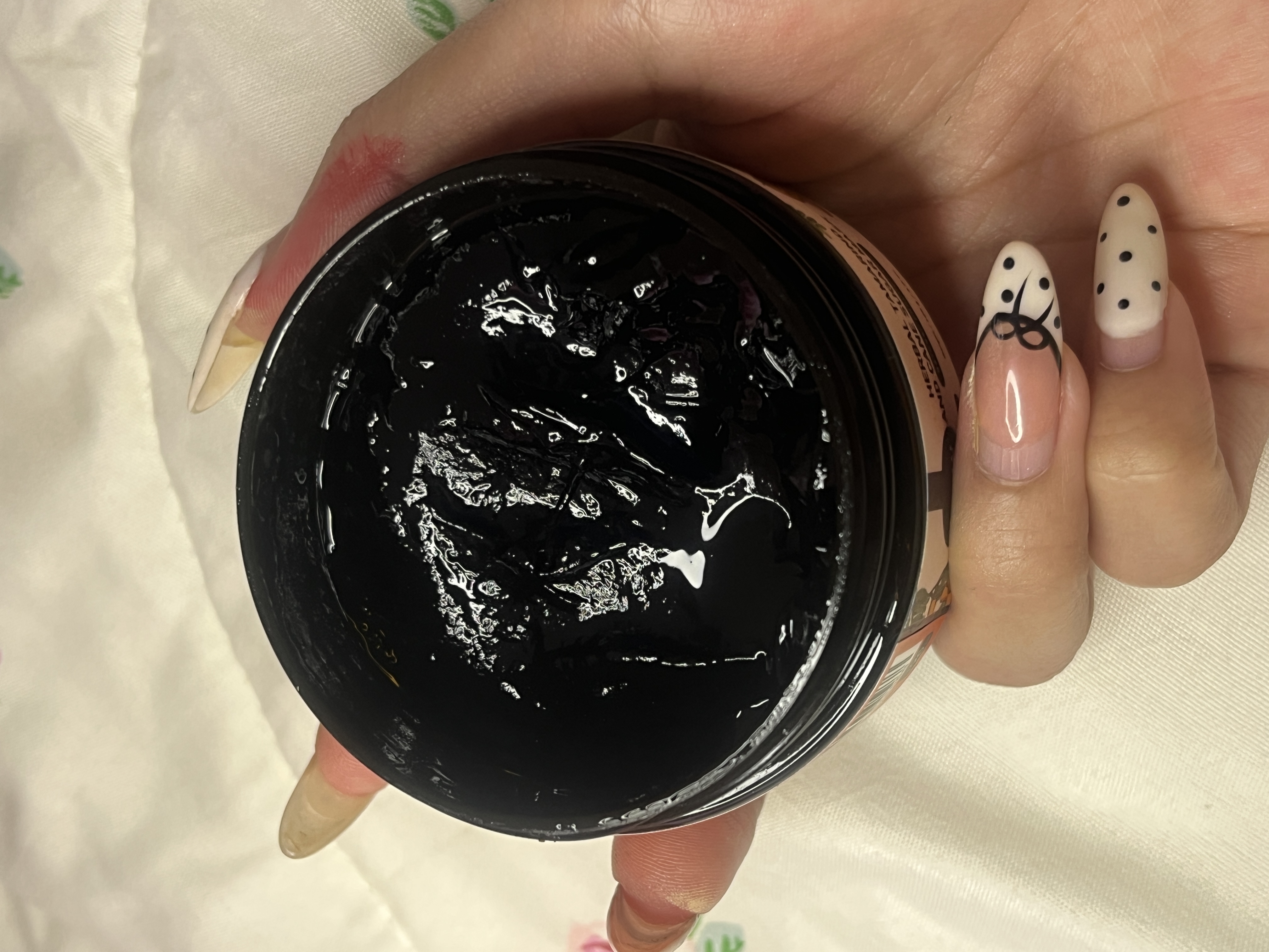 PRAEW  Natural Mask and Body Scrub  Translation missing: th.activerecord.decorators.item_part_image/alt