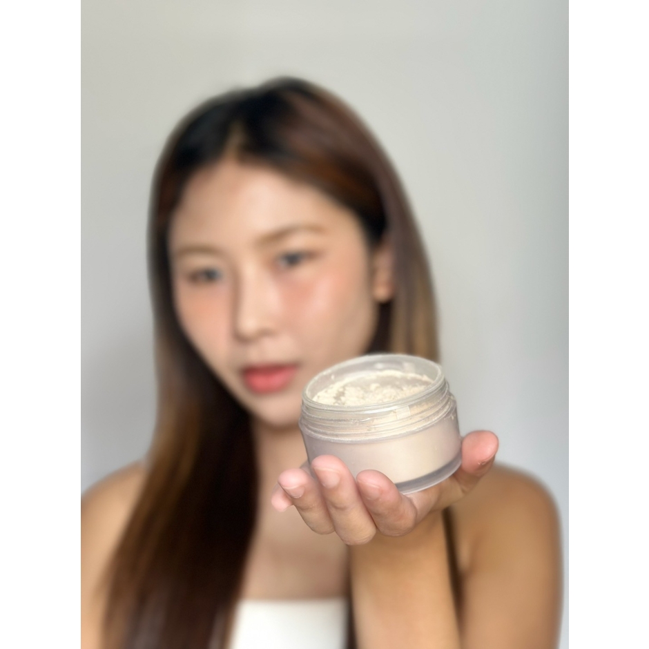 Laura Mercier แป้งฝุ่น TRANSLUCENT LOOSE SETTING POWDER ขนาด 29 กรัม Translation missing: th.activerecord.decorators.item_part_image/alt