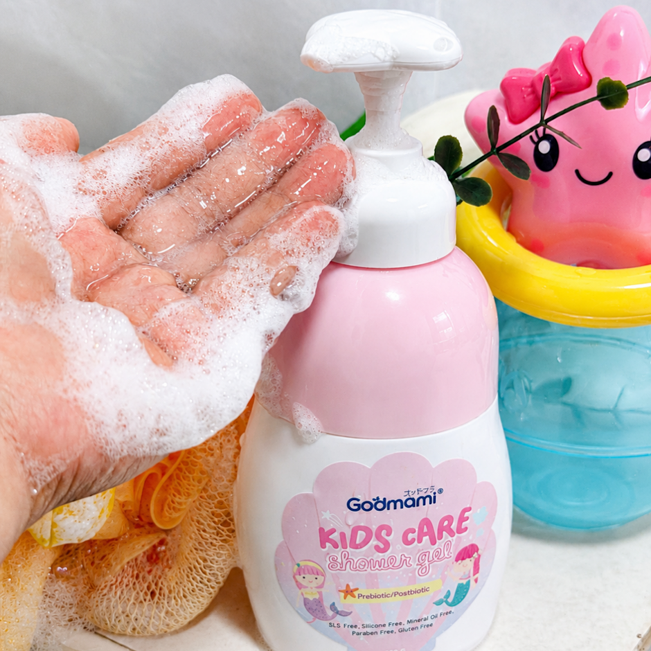 Godmami Godmami Kids Care Shower Gel Translation missing: th.activerecord.decorators.item_part_image/alt