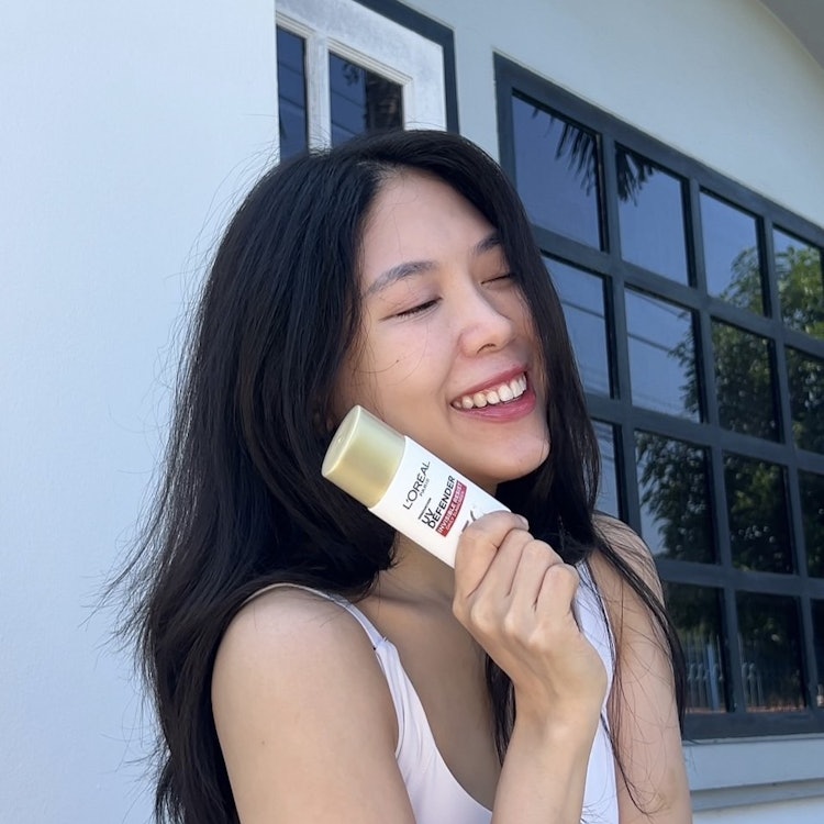 L'Oréal Paris UV Defender Invisible Fluid SPF50+ PA++++ Translation missing: th.activerecord.decorators.item_part_image/alt