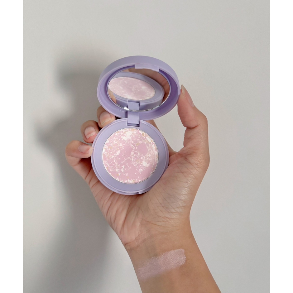 Pond's Translucent Compact Powder Translation missing: th.activerecord.decorators.item_part_image/alt