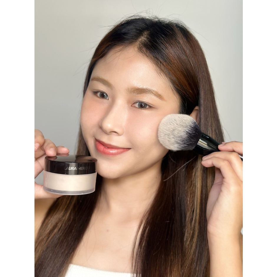 Laura Mercier แป้งฝุ่น TRANSLUCENT LOOSE SETTING POWDER ขนาด 29 กรัม Translation missing: th.activerecord.decorators.item_part_image/alt