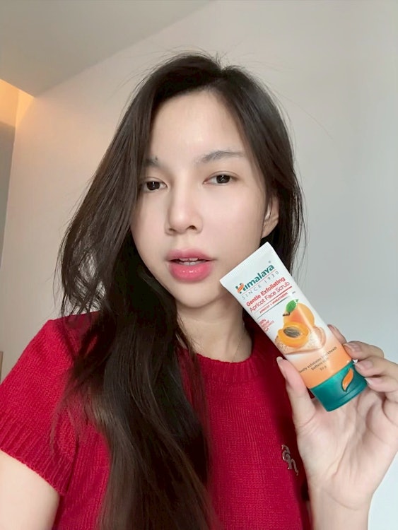 Himalaya Gentle Exfoliating Apricot Scrub Translation missing: th.activerecord.decorators.item_part_image/alt