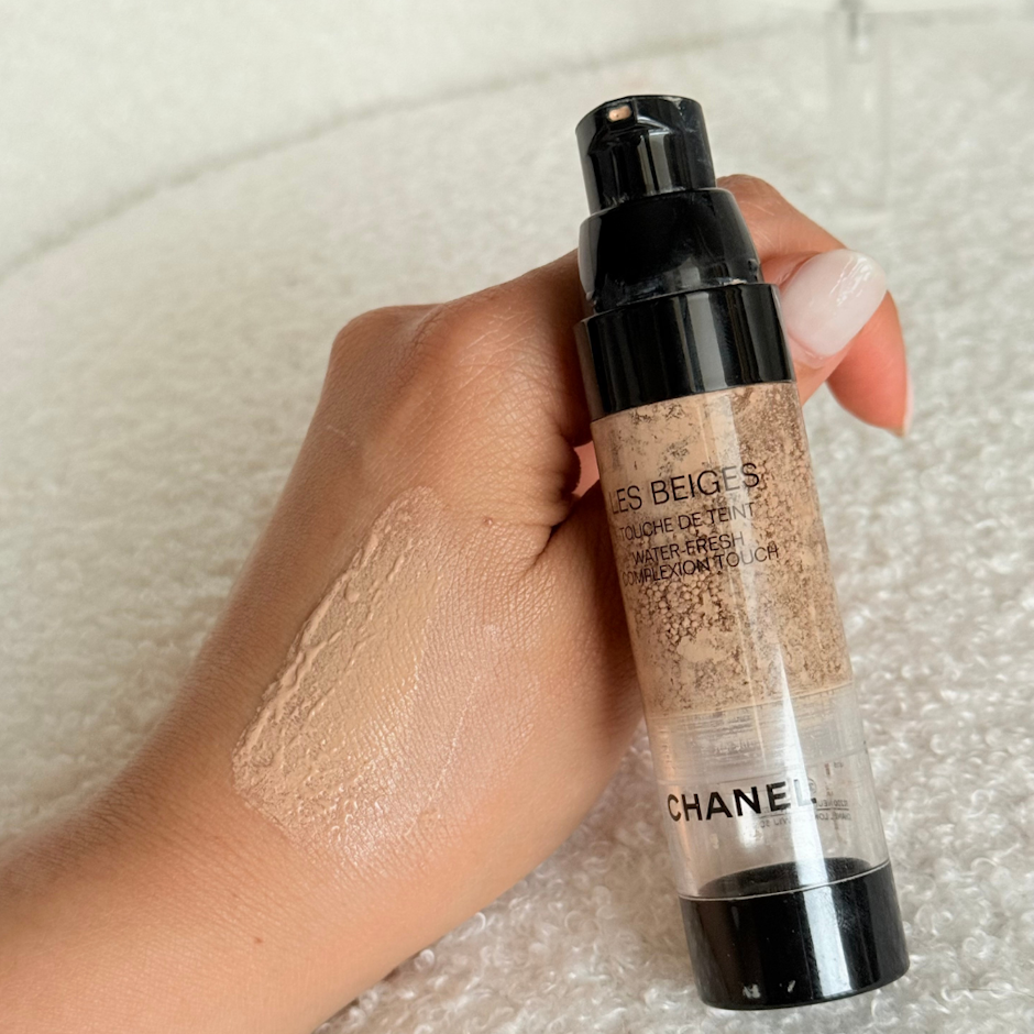 Chanel Chanel Les Beiges Water Fresh Complexion Touch Translation missing: th.activerecord.decorators.item_part_image/alt