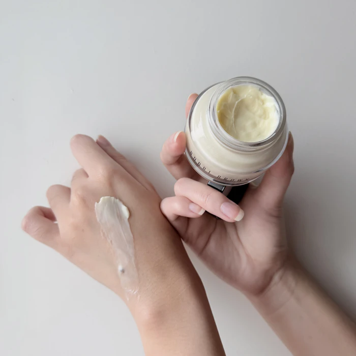 Bobbi Brown Bobbi Brown Vitamin Enriched Face Base Translation missing: th.activerecord.decorators.item_part_image/alt