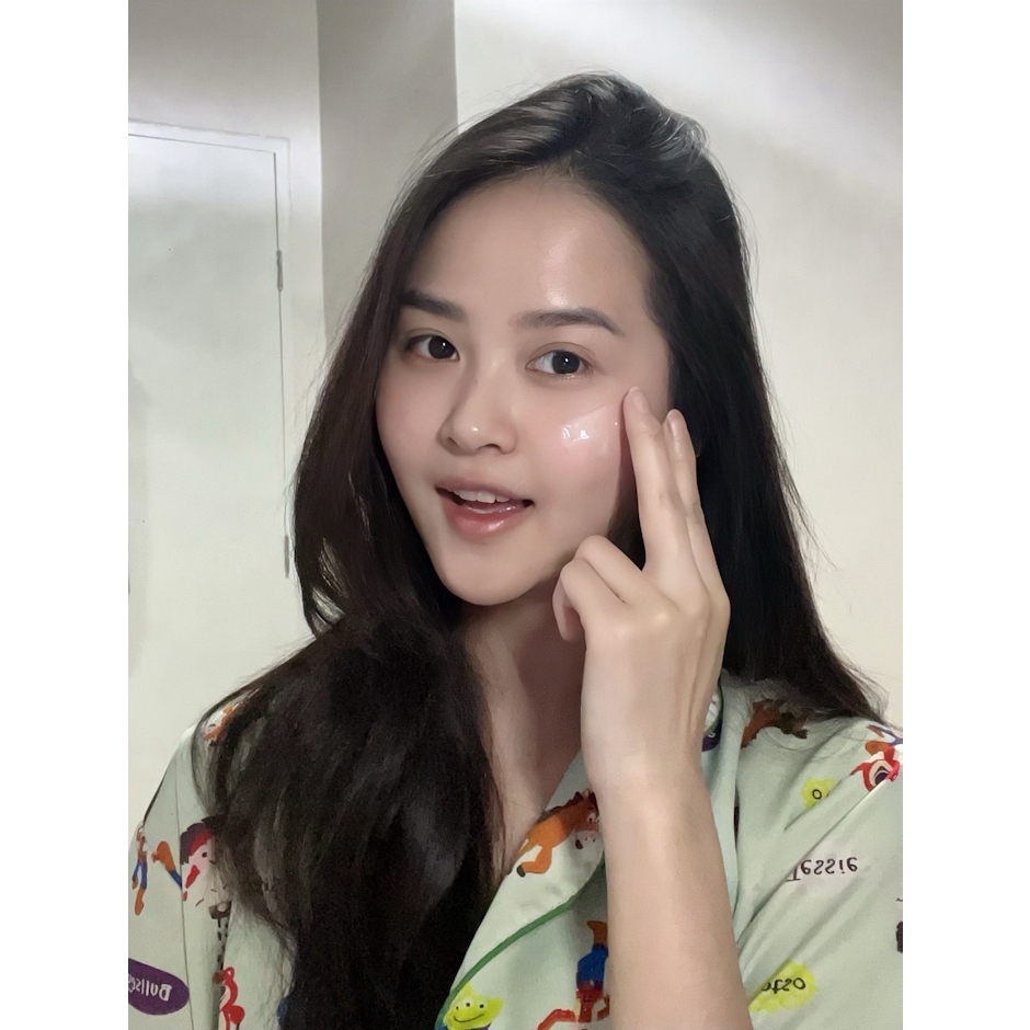 Glad2Glow Pomegranate Niacinamide Pomegranate Brightening Moisturizer Translation missing: th.activerecord.decorators.item_part_image/alt