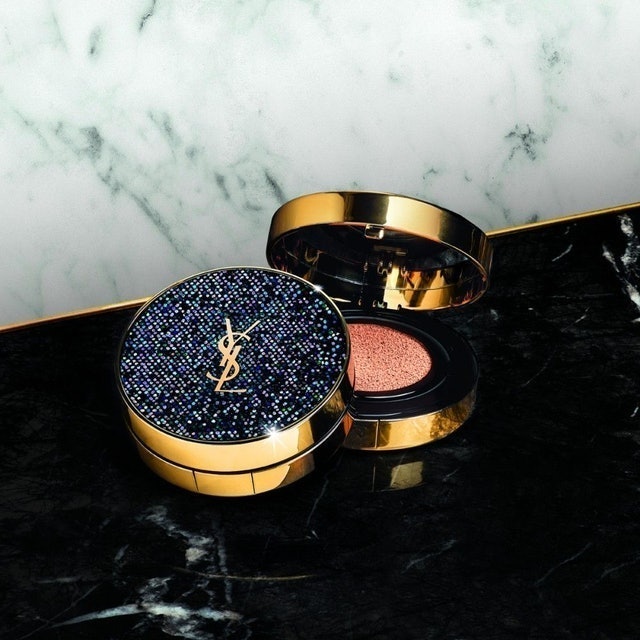 Le Cushion Encre de Peau Sequin 2