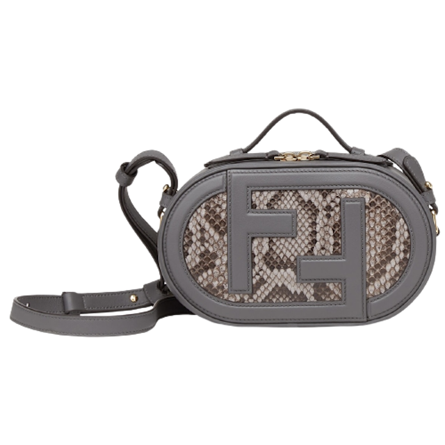 กระเป๋า Fendi รุ่น O’Lock Mini Camera Case 2