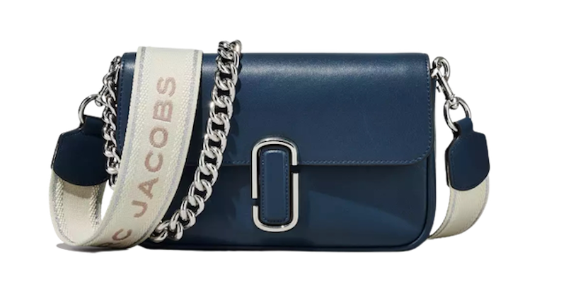 กระเป๋าแบรนด์เนม ราคาไม่เกิน 40,000 บาท รุ่น The J Marc Soft Shoulder Bag 6