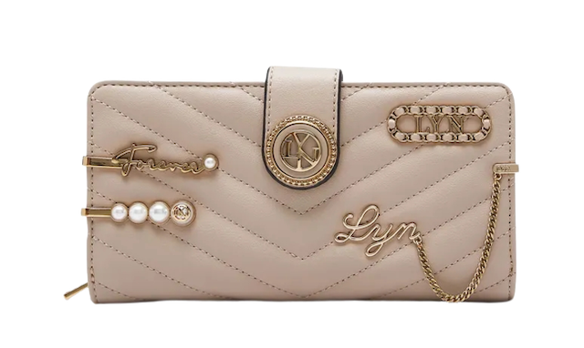 กระเป๋า LYN รุ่น Lady Lyn Long Wallet 2