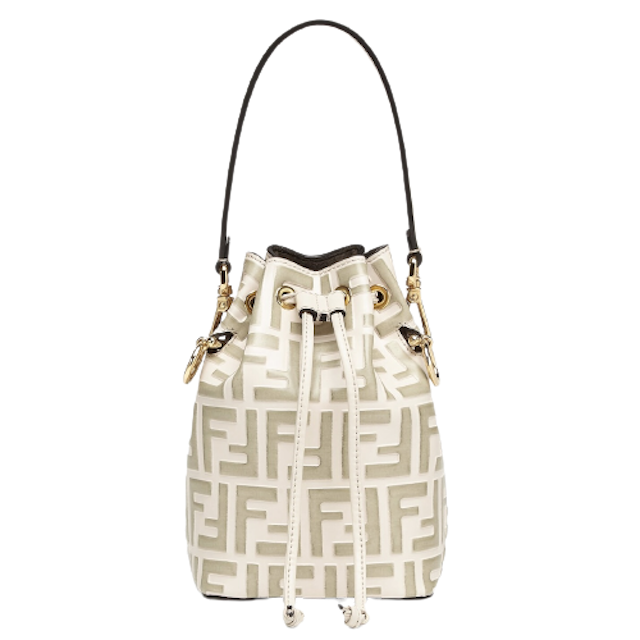 10 กระเป๋า Fendi รุ่นฮิต ปี 2026 Peekaboo, Baguette 2