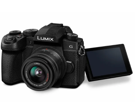 Lumix Mirrorless Digital Camera 2