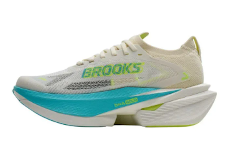 รองเท้าวิ่งถนนผู้หญิง Hyperion Max 3 2