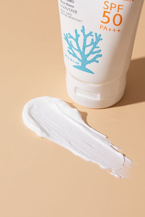 Mineral-based Reef-safe Ocean-friendly Sunscreen SPF50 3