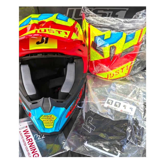 หมวกวิบาก รุ่น J22 Carbon 2