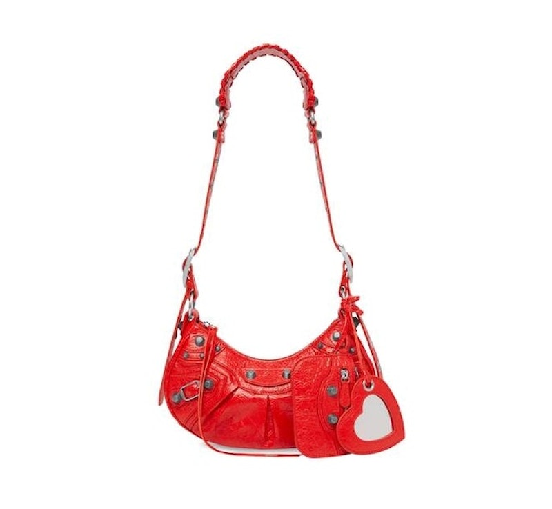 กระเป๋าแบรนด์เนม รุ่น Le Cagole XS Shoulder Bag 3