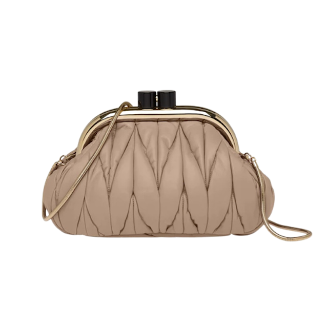  กระเป๋า Miu Miu รุ่น Miu Belle Nappa Leather Clutch 1