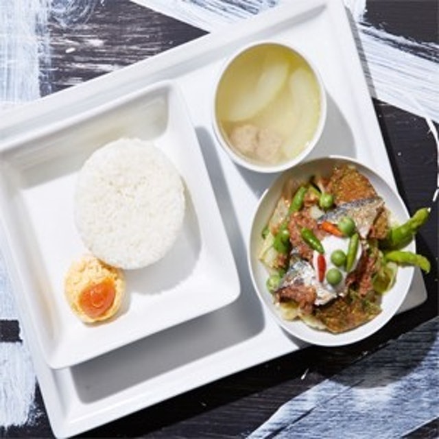 ข้าวสลัดน้ำพริกปลาทู 1