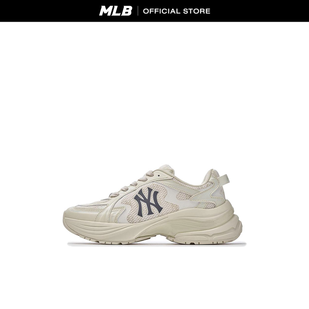 Curve Runner Monogram 3