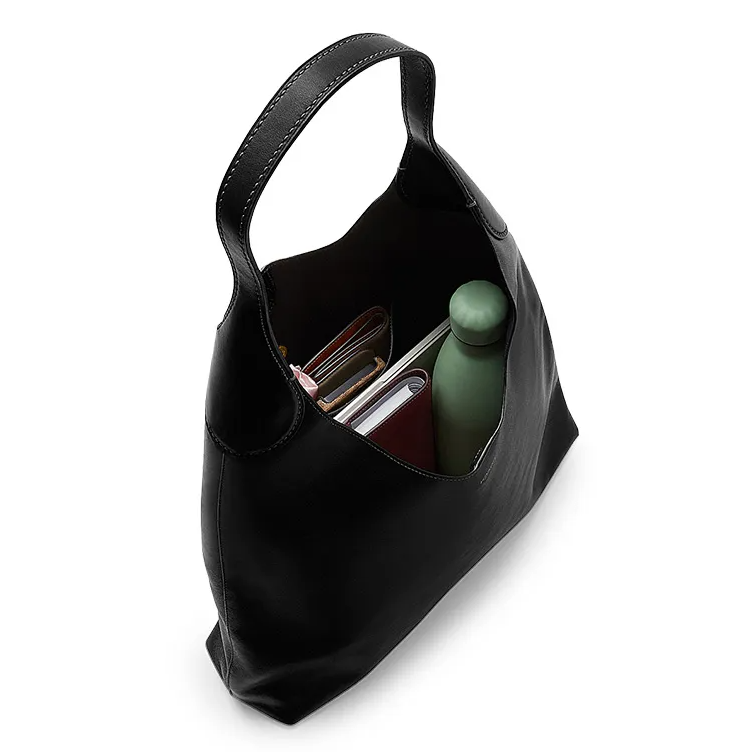 กระเป๋าสะพายไหล่ Brooklyn Shoulder Bag 2