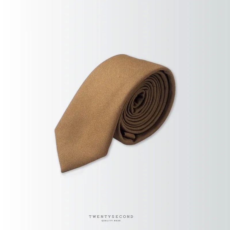Plain Necktie 3