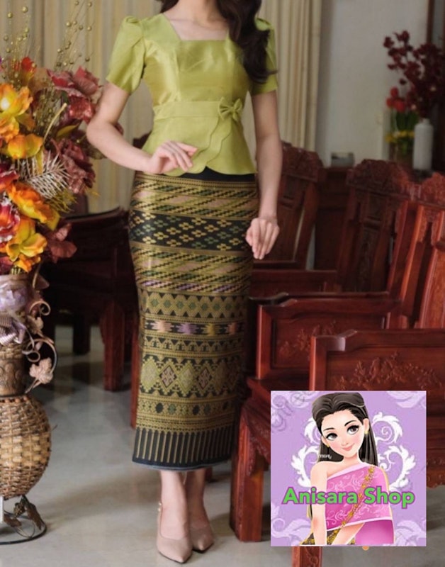 ชุดไทยประยุกต์ 3
