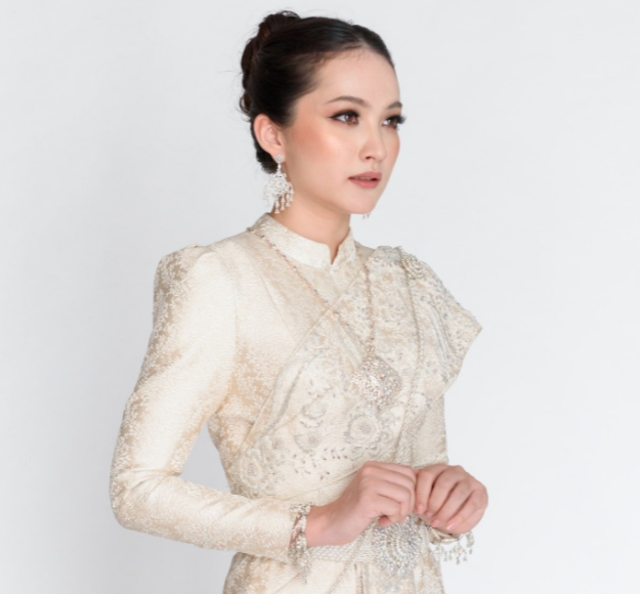 ชุดไทยแต่งงาน 3