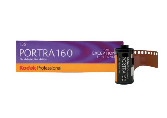 10 อันดับ ฟิล์มสีถ่าย Portrait ยี่ห้อไหนดี ปี 2026 ได้ภาพคลาสสิก ถ่ายสวย ทั้งกลางวันและกลางคืน 5