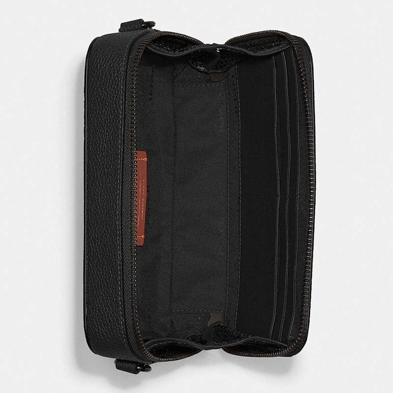 กระเป๋าสะพาย Charter Slim Crossbody 2