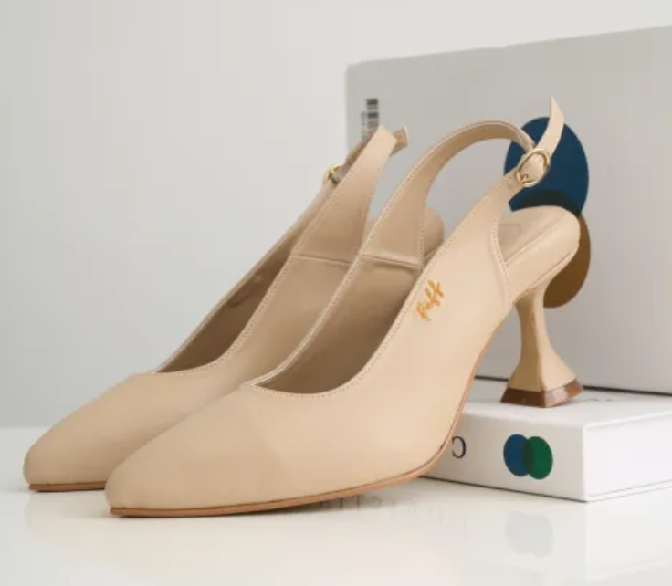 รองเท้าส้นสูง รุ่น Vida Heel 2