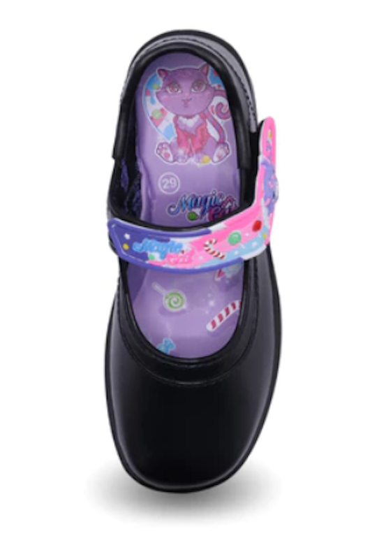 รองเท้านักเรียนหญิง รุ่น Magic Cat 3