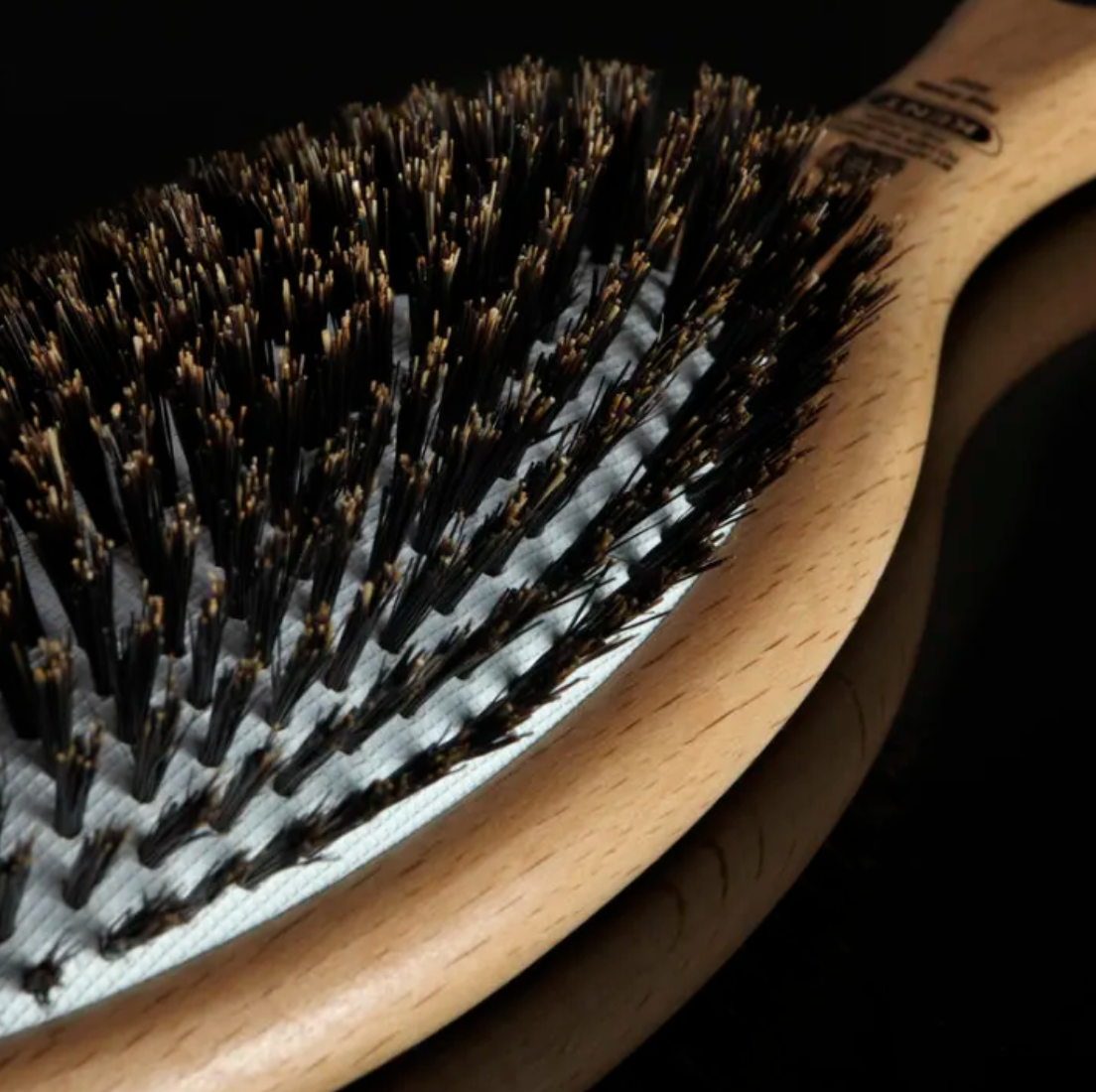 Perfect For Smoothing Large Cushion Bristle Brush แปรงขนหมูป่า 3